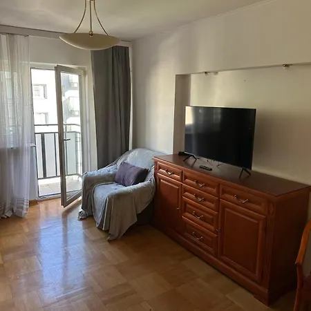Apartment Chmielna 106b